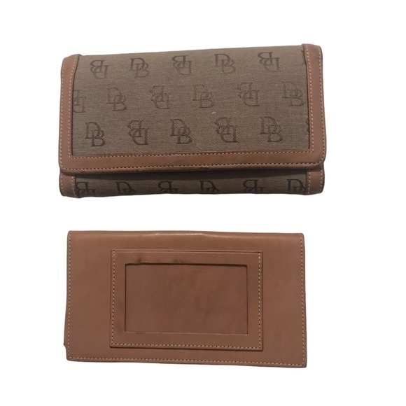 DOONEY & bourke vintage 2 pc wallet set